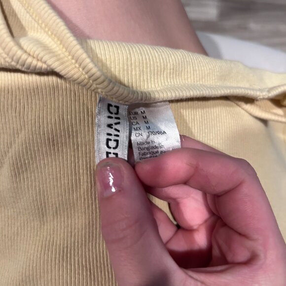 Womens, Yellow, H&M, Crop Top, Baby Tee. - Picture 3 of 3